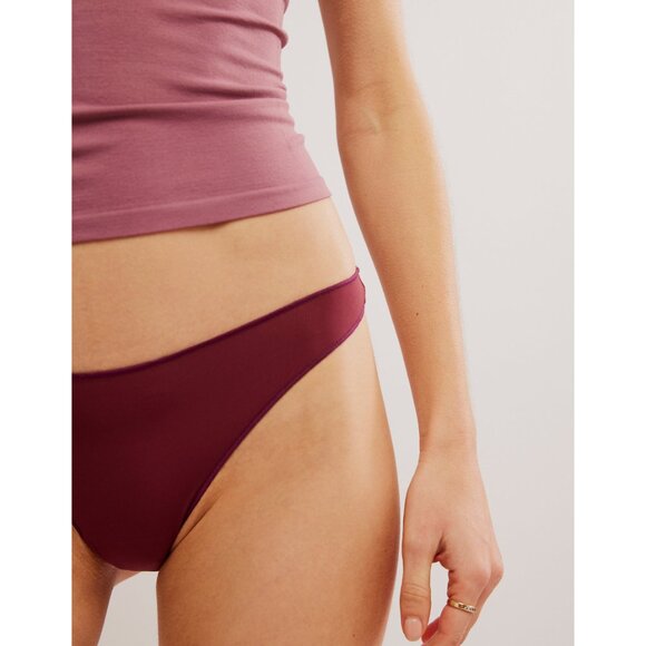 🎉LAST CHANCE🎉 FREE PEOPLE Collagen Yarn Thong / Port Royal - Picture 5 of 9